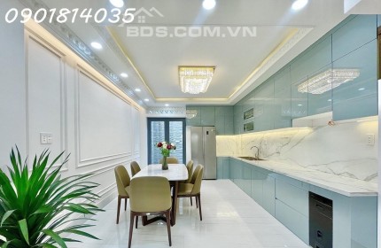 Nhà HXH Đậu trong nhà, Thuận tiện làm văn phòng công ty cao cấp, DT: 110 m2